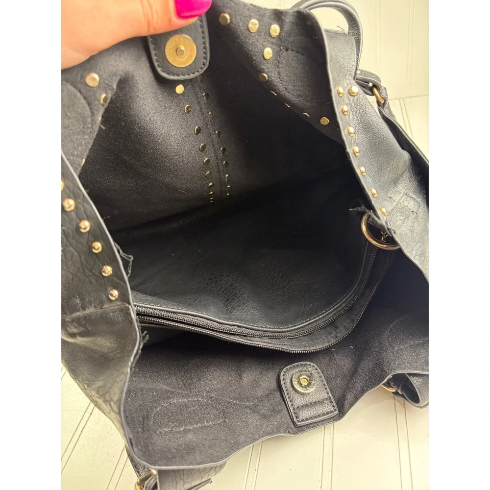 Vintage Y2K Boho Black Leather Studded Slouchy Hobo Chic Shoulder Bag Purse